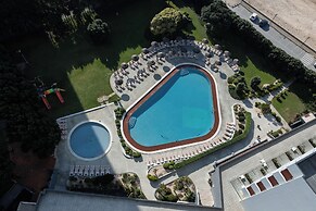 Axis Vermar Conference & Beach Hotel