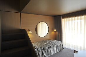 Axis Vermar Conference & Beach Hotel