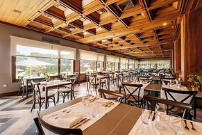 Axis Vermar Conference & Beach Hotel