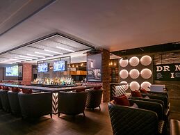 Pullman Dubai Creek City Centre