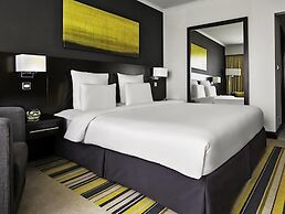 Pullman Dubai Creek City Centre