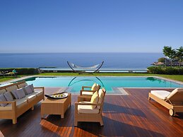 Grand Resort Lagonissi