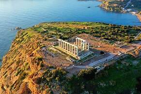 Grand Resort Lagonissi