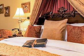 Earls Court House Hotel