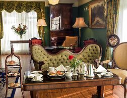 Earls Court House Hotel