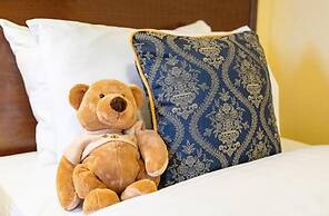 Earls Court House Hotel