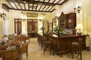 Settha Palace Hotel
