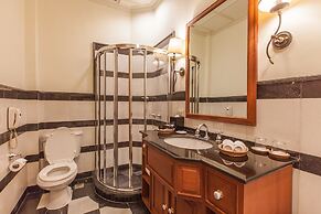 Settha Palace Hotel