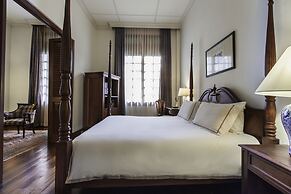 Settha Palace Hotel