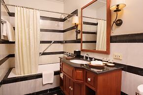 Settha Palace Hotel