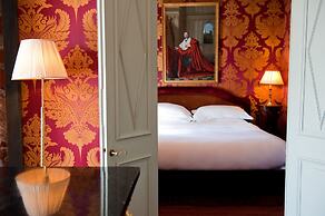 L'Hotel