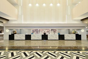 Twin Towers Hotel