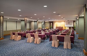 Twin Towers Hotel
