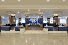 Twin Towers Hotel