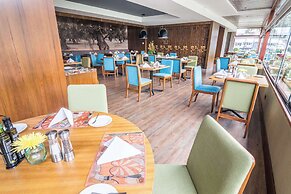 Sonesta Hotel El Olivar Lima