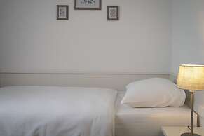 Hotel Astra