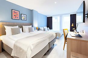 Garner Hotel Dusseldorf Main Station by IHG