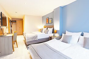 Garner Hotel Dusseldorf Main Station by IHG