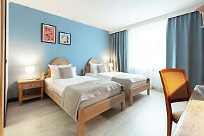 Garner Hotel Dusseldorf Main Station by IHG