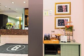 Garner Hotel Dusseldorf Main Station by IHG