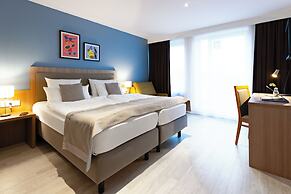 Garner Hotel Dusseldorf Main Station by IHG