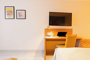 Garner Hotel Dusseldorf Main Station by IHG