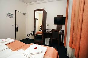 Hotel Little Paris