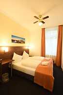Hotel Little Paris