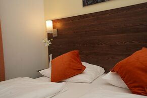 Hotel Little Paris