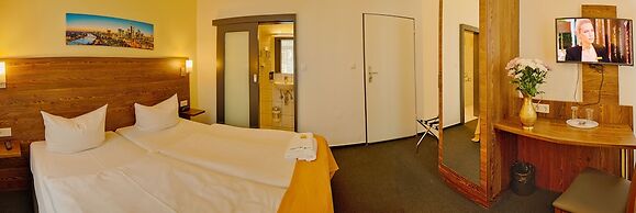 Hotel Little Paris