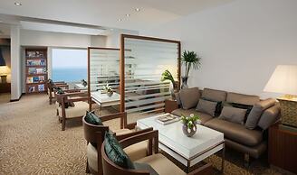 Carlton Tel Aviv Hotel