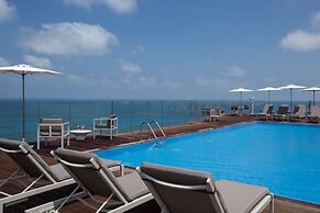 Carlton Tel Aviv Hotel