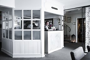 Skjalm Hvide Hotel