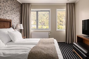 Scandic Sunnfjord Hotel & Spa