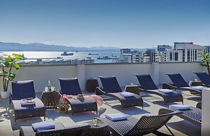 The Eliott Hotel