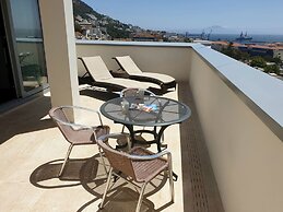 The Eliott Hotel