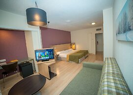 Oroel Hotel & SPA