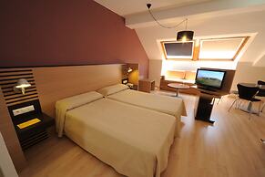 Oroel Hotel & SPA