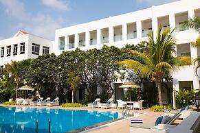 Taj Connemara