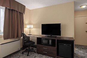 Travelodge by Wyndham Thunder Bay