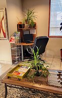 Travelodge by Wyndham Stony Plain