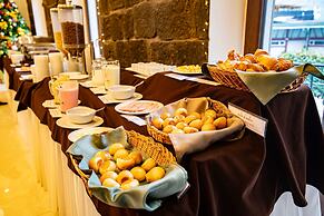 Sangay Spa Hotel