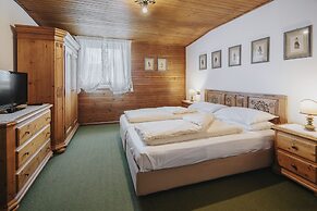 Hotel Menardi