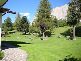 Hotel Menardi