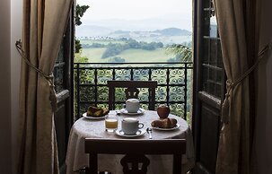 Castello Di Petroia Relais