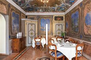Hotel Pironi