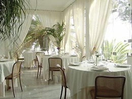 Grand Hotel De Rose