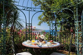 Grand Hotel De Rose