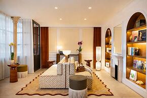 Almarine Eiffel Hotel & Spa