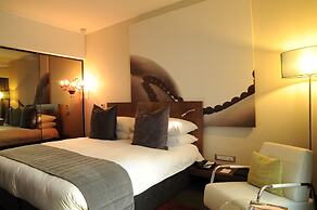 Southern Sun Rosebank